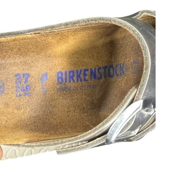 ***SOLD*** Birkenstock Arizona Sandal Softbed Leather Metallic Silver Size 6 - Picture 6 of 6